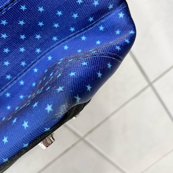 Disney Harvey’s Sorcerer Mickey Carriage Ring Tote - Picture 5 of 7